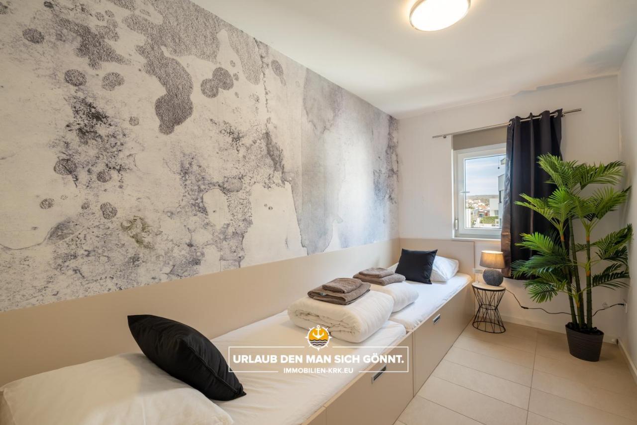 Ferienwohnung Penthouse Panorama Deluxe In Malinska Exterior foto